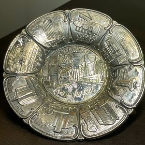 Rare Vintage Souvenir 50’s60’s Metal Las Vegas Hotel Dish/Ashtray